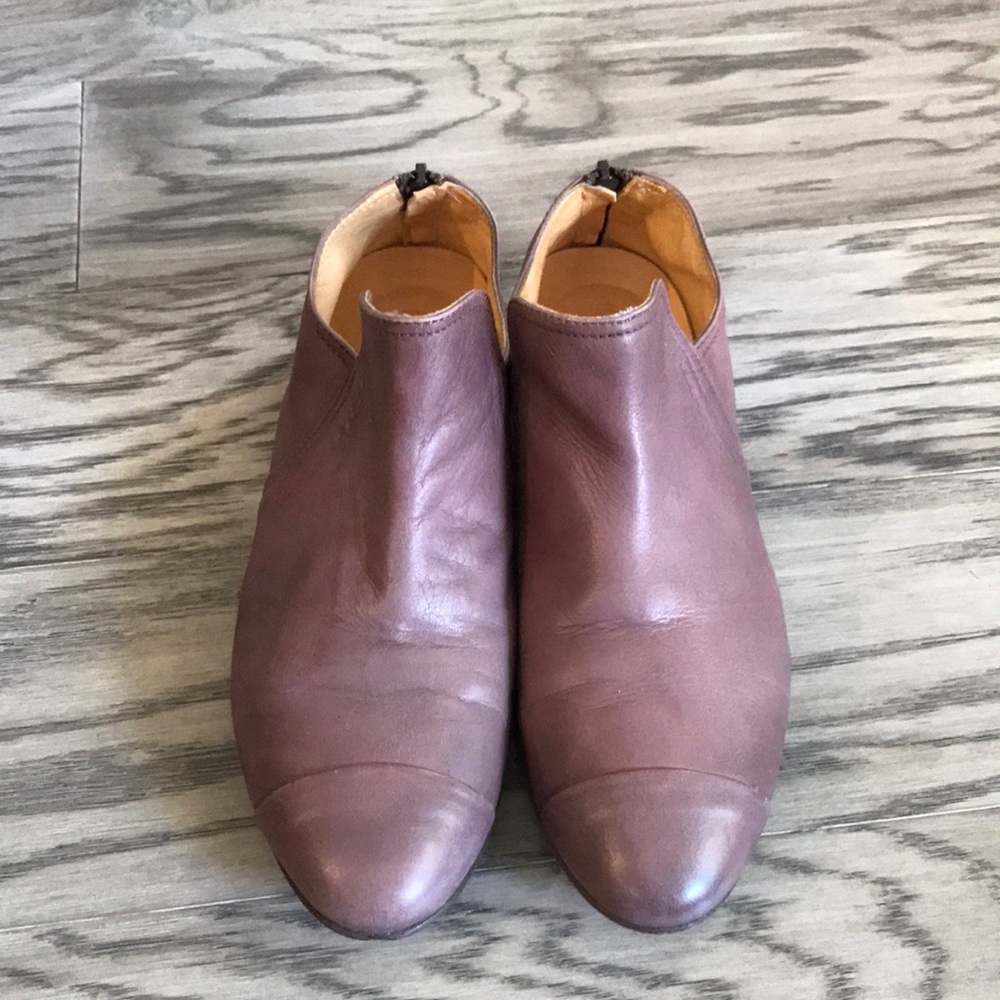 Women's Leather Slip-On Flats in Mauve Brown